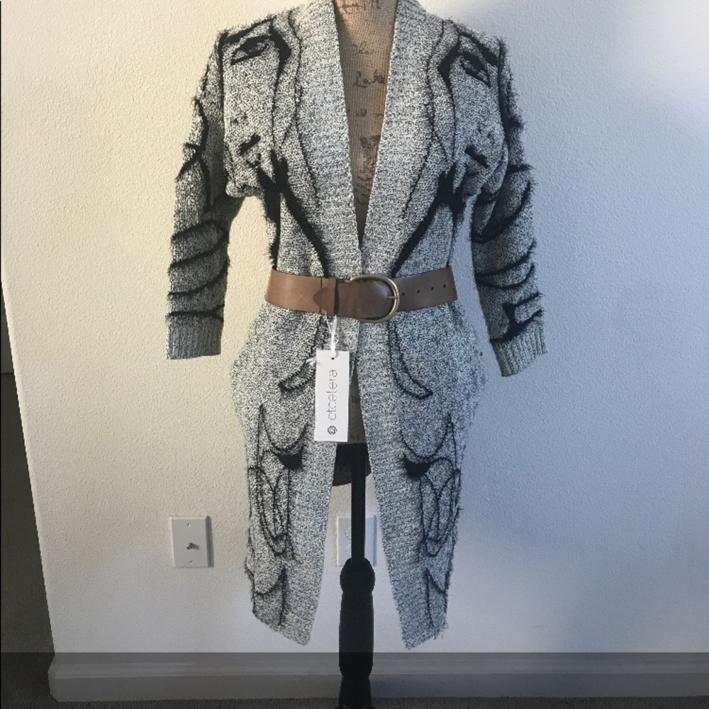 EUC fun interesting sweater cardigan